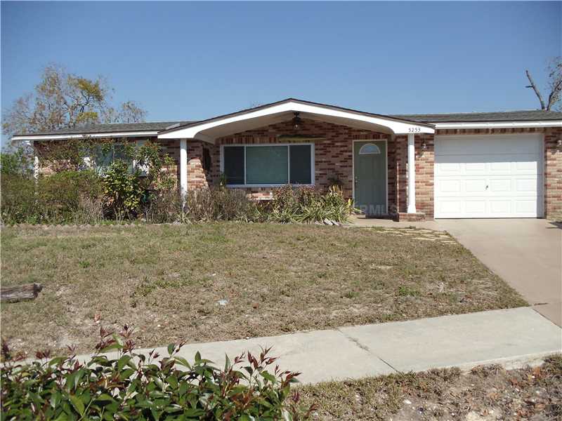 5253 Celcus Dr, Holiday, FL 34690 photo 1