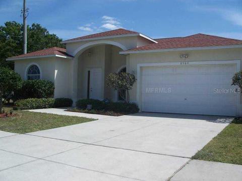 8564 Somerset Dr, Largo, FL 33773 photo 1