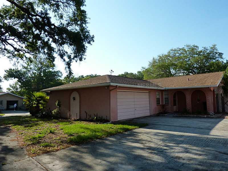 1225 Windward Ct, Largo, FL 33770 photo 1