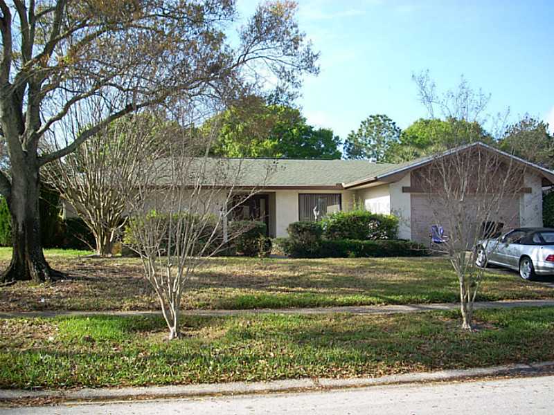 2713 Northridge Dr E, Clearwater, FL 33761 photo 1
