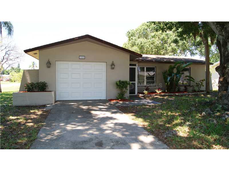 2006 Forest Dr, Clearwater, FL 33763 photo 1
