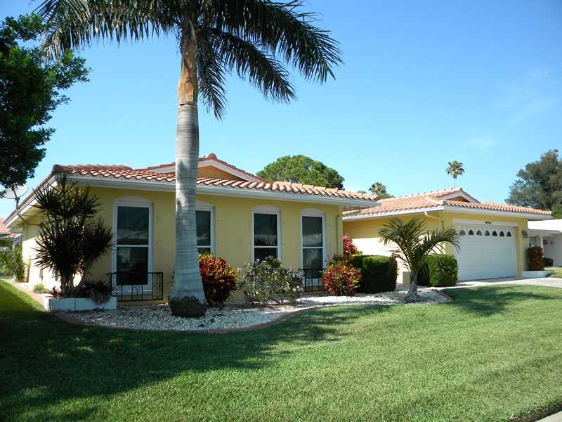 14957 Crown Dr, Largo, FL 33774 photo 1
