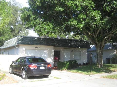 12259 Mallory Dr, Largo, FL 33774 photo 1