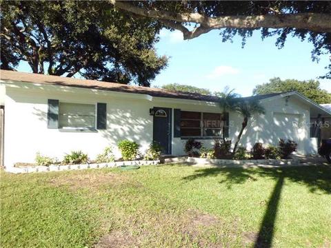 2867 Dryer Ave, Largo, FL 33770 photo 1