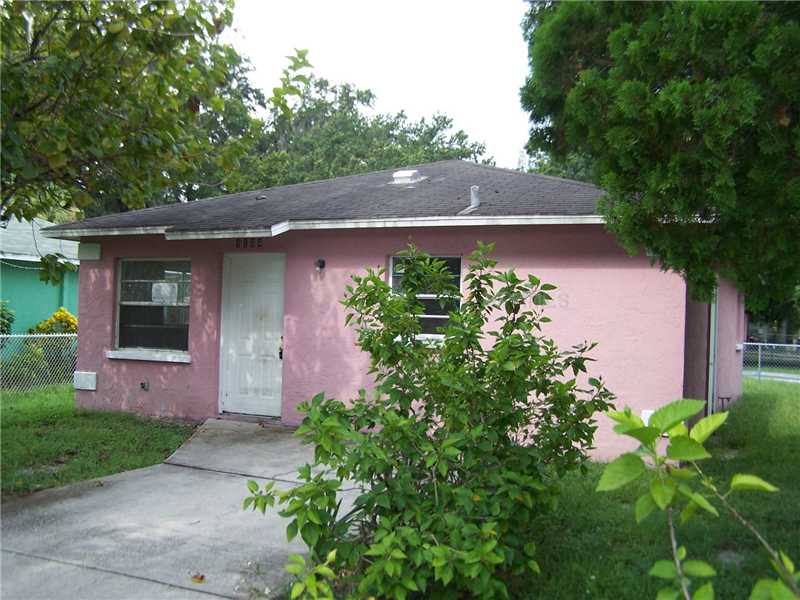 1104 6th St E, Bradenton, FL 34208 photo 1
