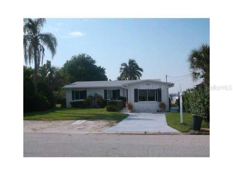706 Sunset Cv, Madeira Beach, FL 33708 photo 1