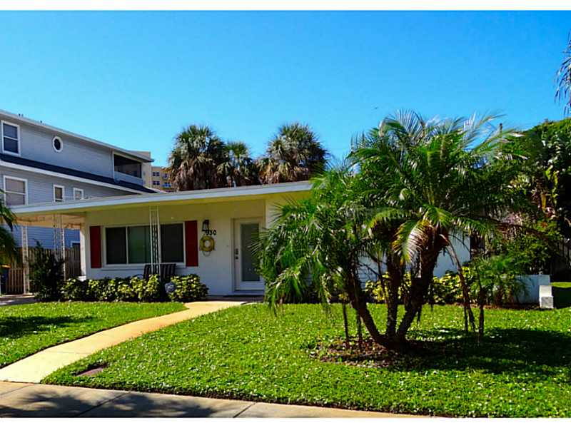 930 Bruce Ave, Clearwater, FL 33767 photo 1