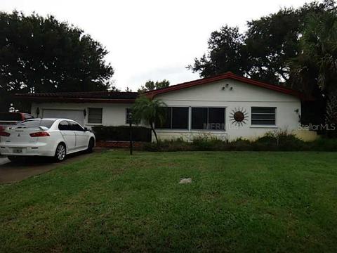 1313 Crescent Dr, Largo, FL 33770 photo 1