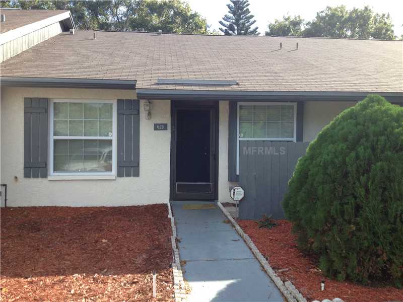 623 Capistrano Ct, Largo, FL 33771 photo 1