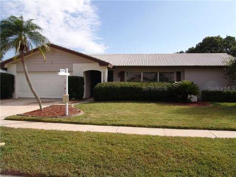 11161 Hammock Dr, Largo, FL 33774 photo 1