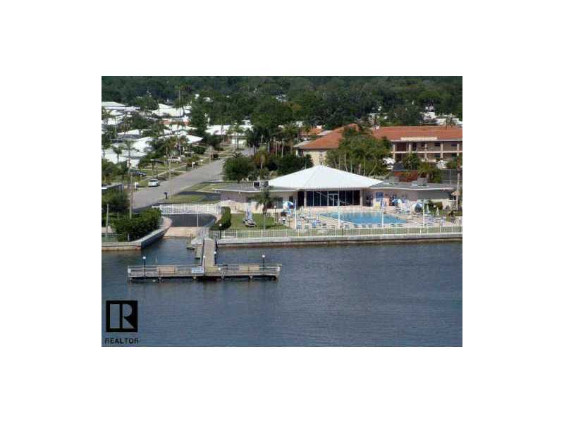 10351 Regal Dr #7, Largo, FL 33774 photo 1