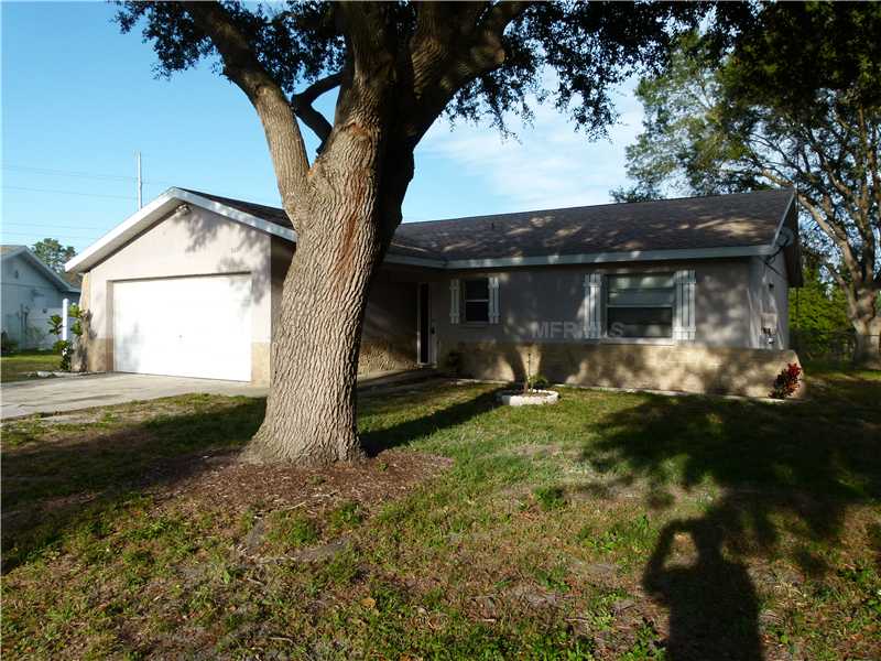 500 7th St SE, Largo, FL 33771 photo 1