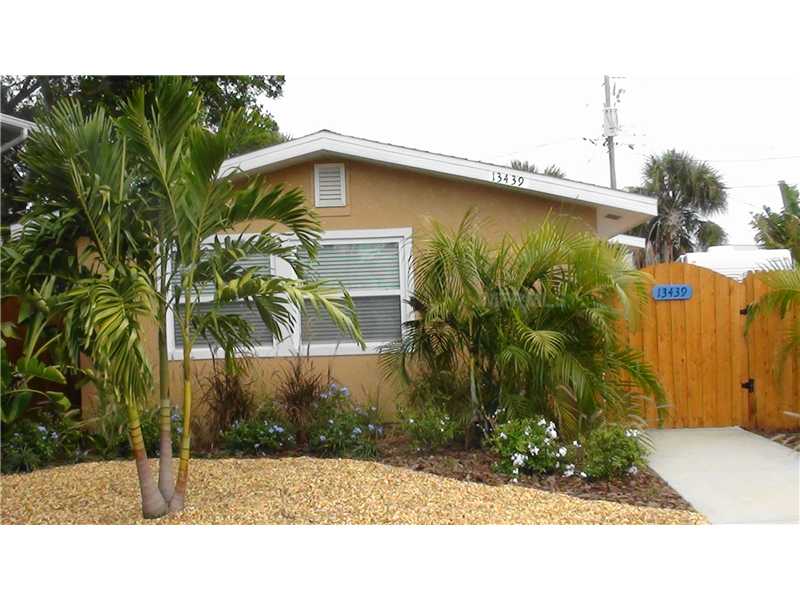 13439 1st St, Madeira Beach, FL 33708 photo 1