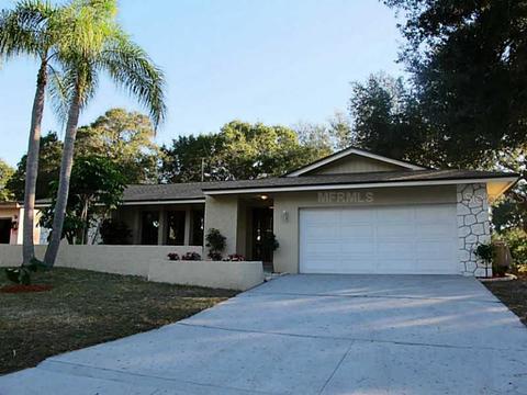 3096 Hickory Dr, Largo, FL 33770 photo 1