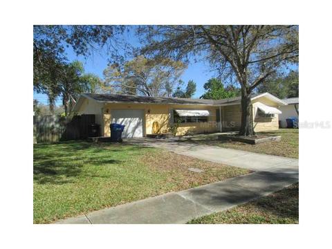 529 E Lake Dr, Largo, FL 33771 photo 1