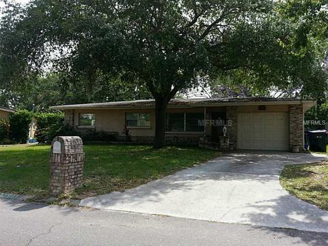 11601 Oval Dr E, Largo, FL 33774 photo 1