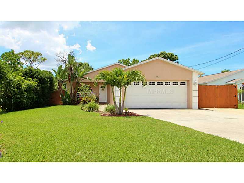 9448 126th Ave, Largo, FL 33773 photo 1