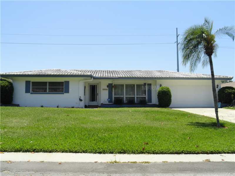 1475 Ridgelane Rd, Clearwater, FL 33755 photo 1