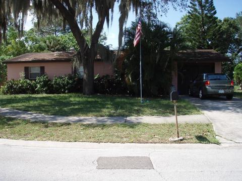 2128 Nolan Dr, Largo, FL 33770 photo 1