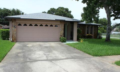 8301 125th Pl, Largo, FL 33773 photo 1