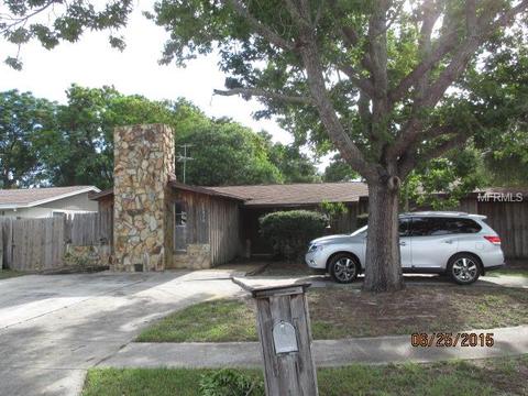 12870 101st Way, Largo, FL 33773 photo 1