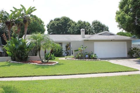 2427 Timbercrest Cir E, Clearwater, FL 33763 photo 1