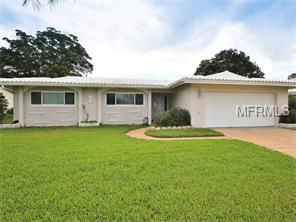 10285 Imperial Point Dr E, Largo, FL 33774 photo 1