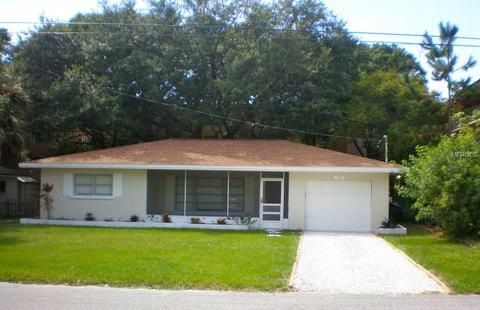 124 Overbrook Blvd, Largo, FL 33770 photo 1