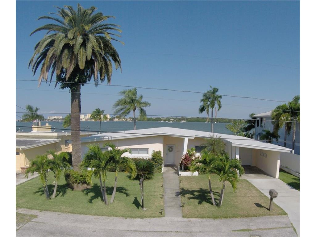 860 Bay Point Dr, Madeira Beach, FL 33708 photo 1