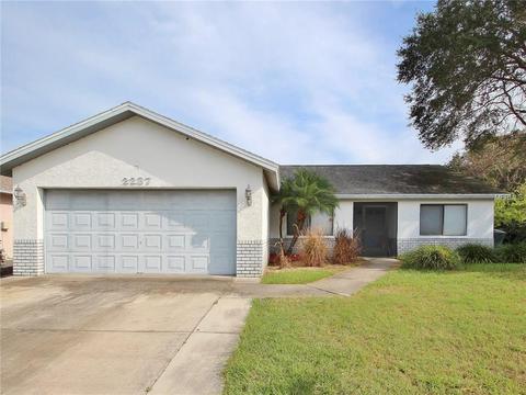 2237 Cypress Point Dr E, Clearwater, FL 33763 photo 1