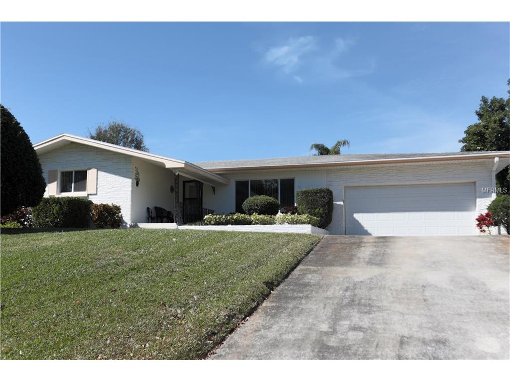 148 Overbrook Dr E, Largo, FL 33770 photo 1