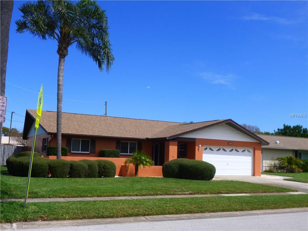 13623 Serena Dr, Largo, FL 33774 photo 1