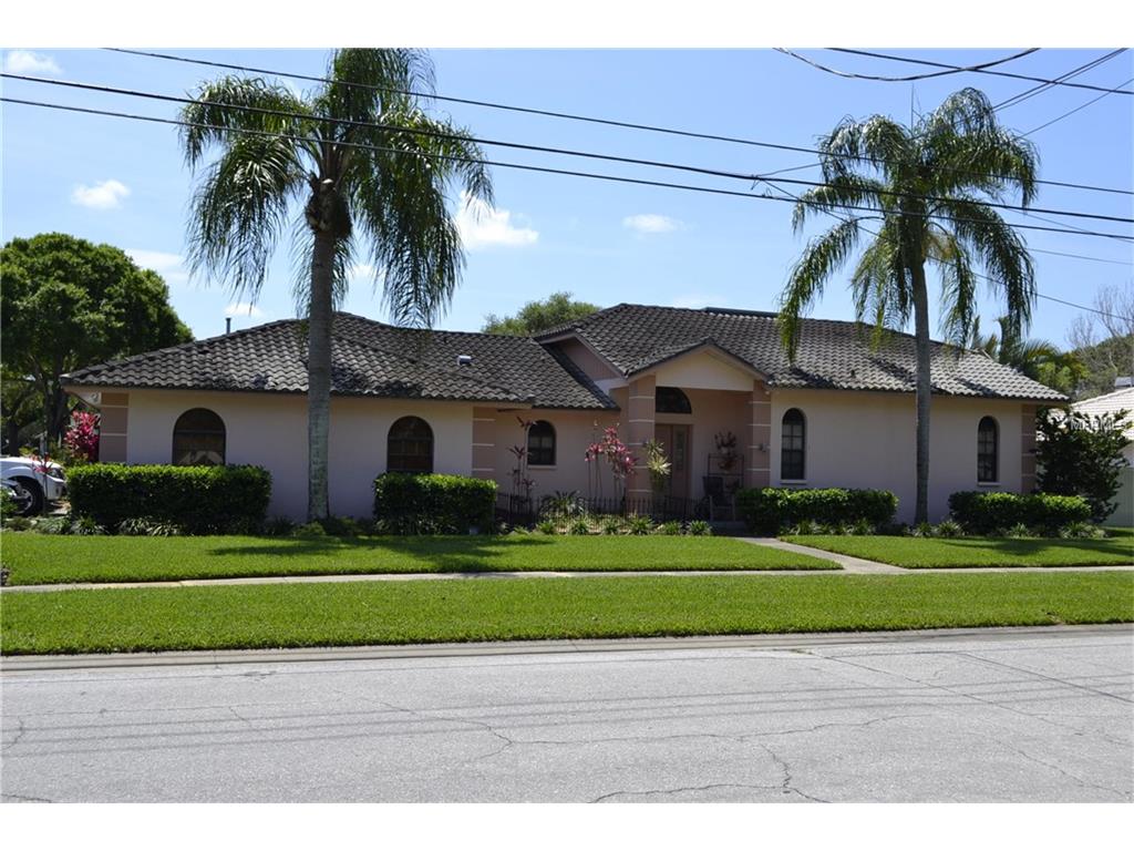 9262 126th Ave, Largo, FL 33773 photo 1