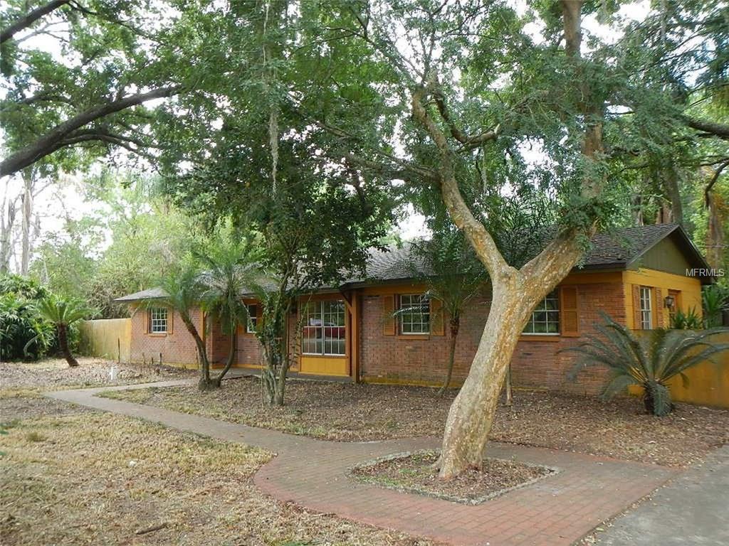 2415 Pinecrest Dr, Lutz, FL 33549 photo 1
