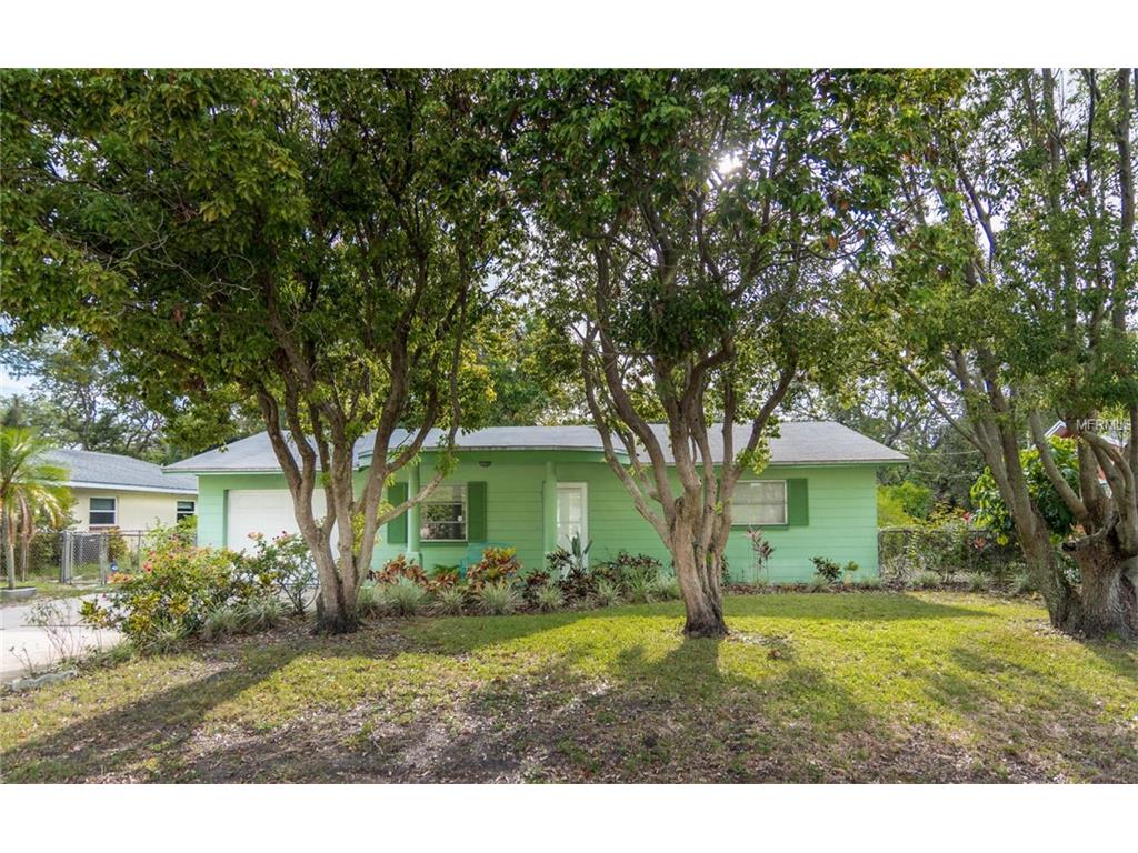 1310 9th St SW, Largo, FL 33770 photo 1