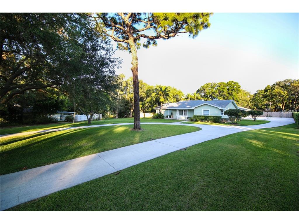 2231 Paddock Cir, Dunedin, FL 34698 photo 1