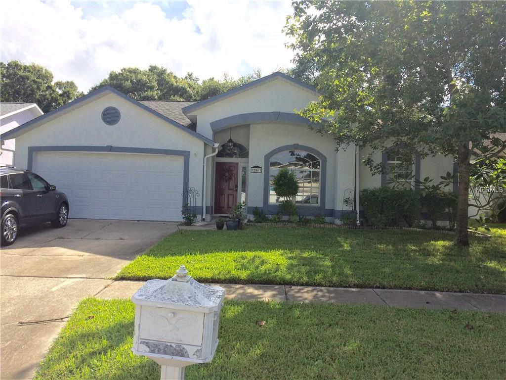 12061 68th St, Largo, FL 33773 photo 1