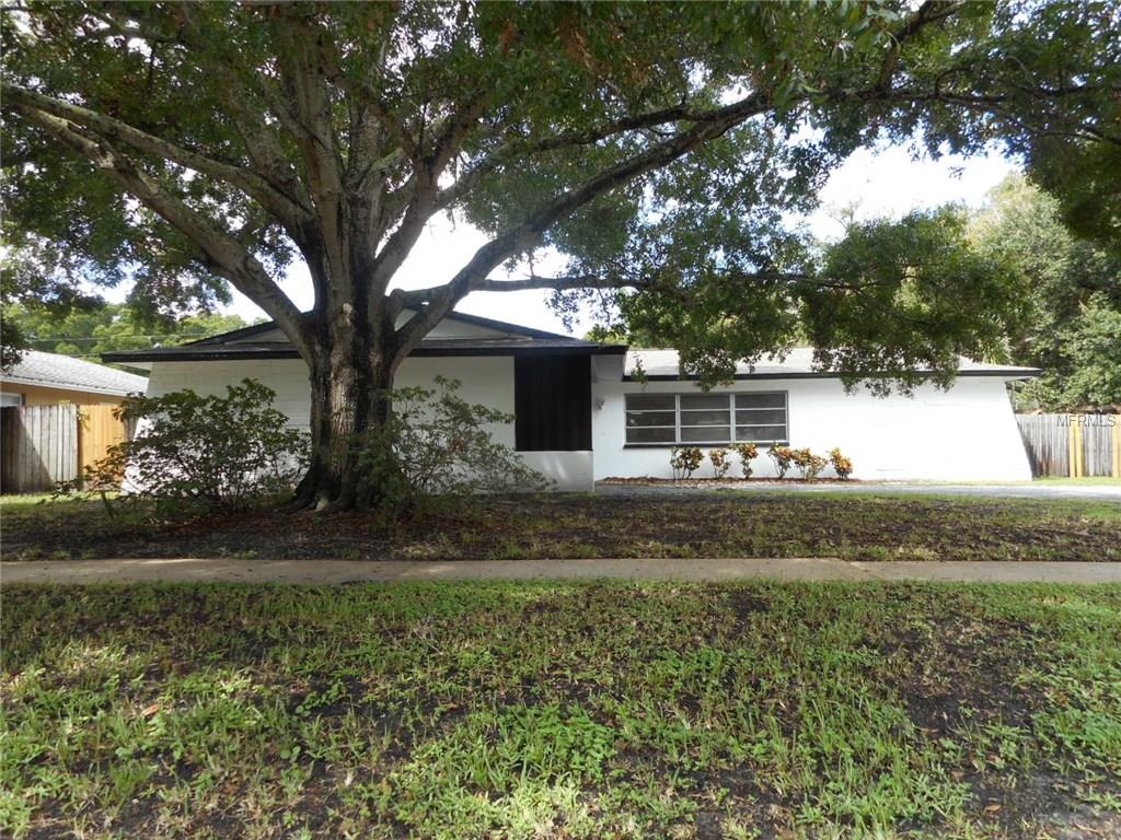992 Deville Dr E, Largo, FL 33771 photo 1