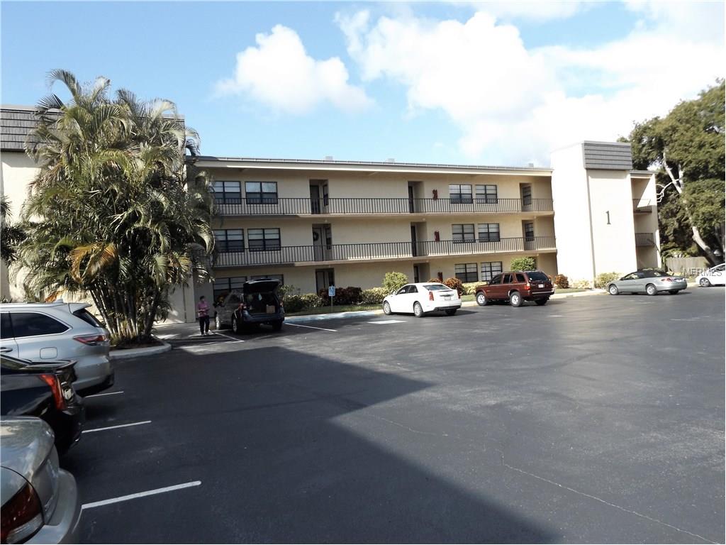 14130 Rosemary Ln #1111, Largo, FL 33774 photo 1
