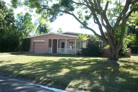 95 Overbrook Dr E, Largo, FL 33770 photo 1