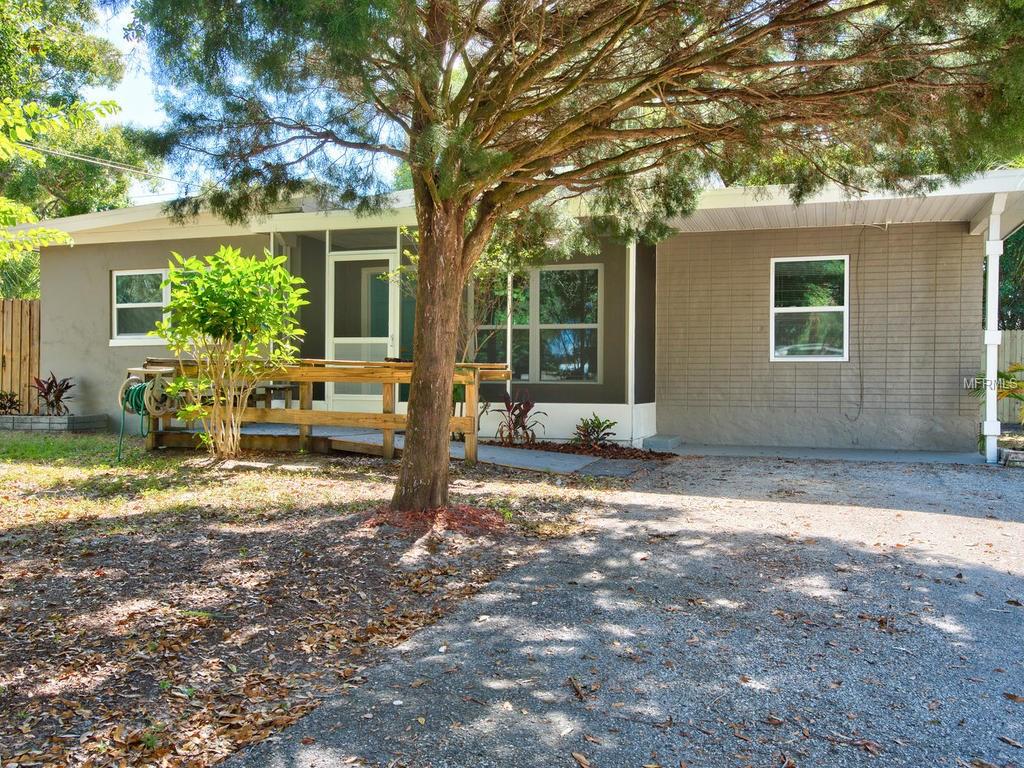 1965 Pinehurst Dr, Clearwater, FL 33763 photo 1