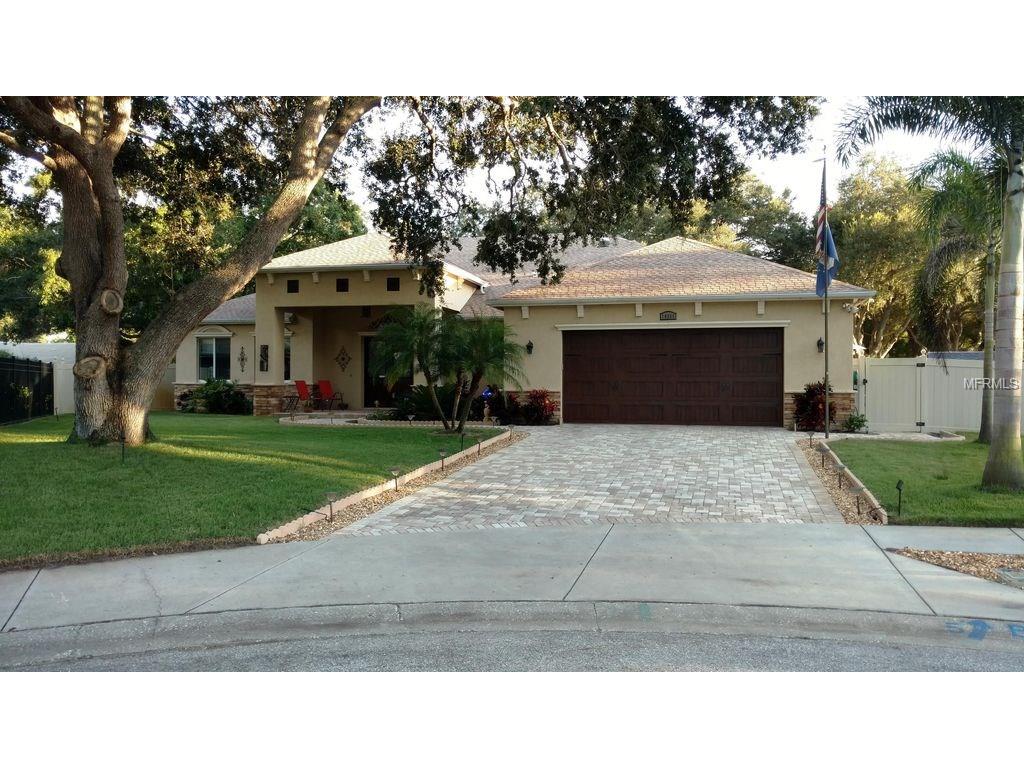 10355 Oak Leaf St, Largo, FL 33774 photo 1