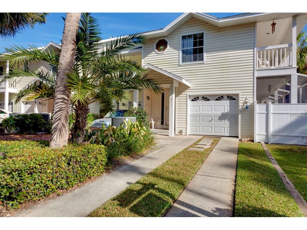 671 Broadway, Dunedin, FL 34698 photo 1