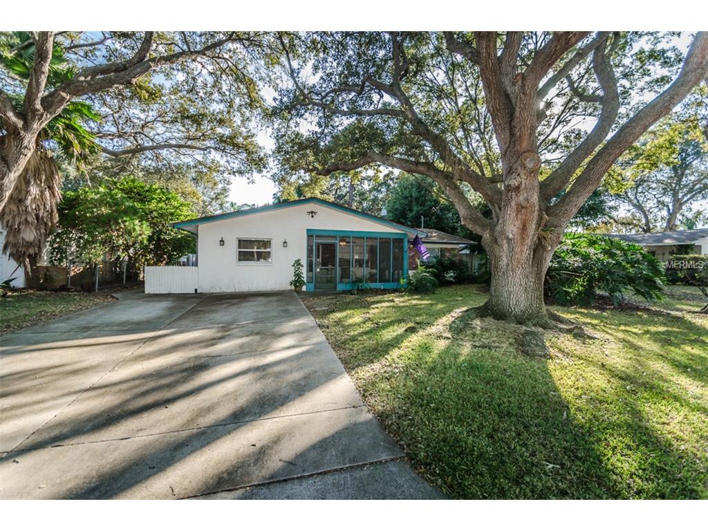 2083 Pinehurst Dr, Clearwater, FL 33763 photo 1