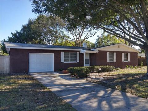 15401 Bristol Cir E, Clearwater, FL 33764 photo 1
