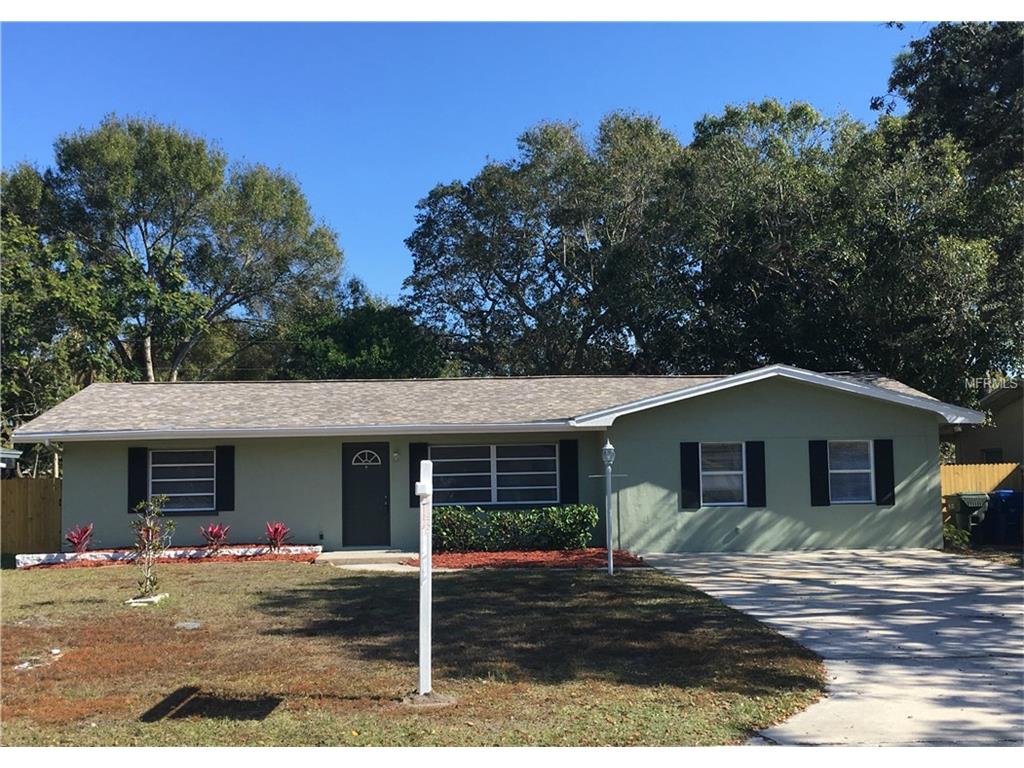547 Deville Dr E, Largo, FL 33771 photo 1