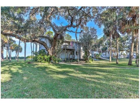 10504 Pine Island Dr, Weeki Wachee, FL 34607 photo 1