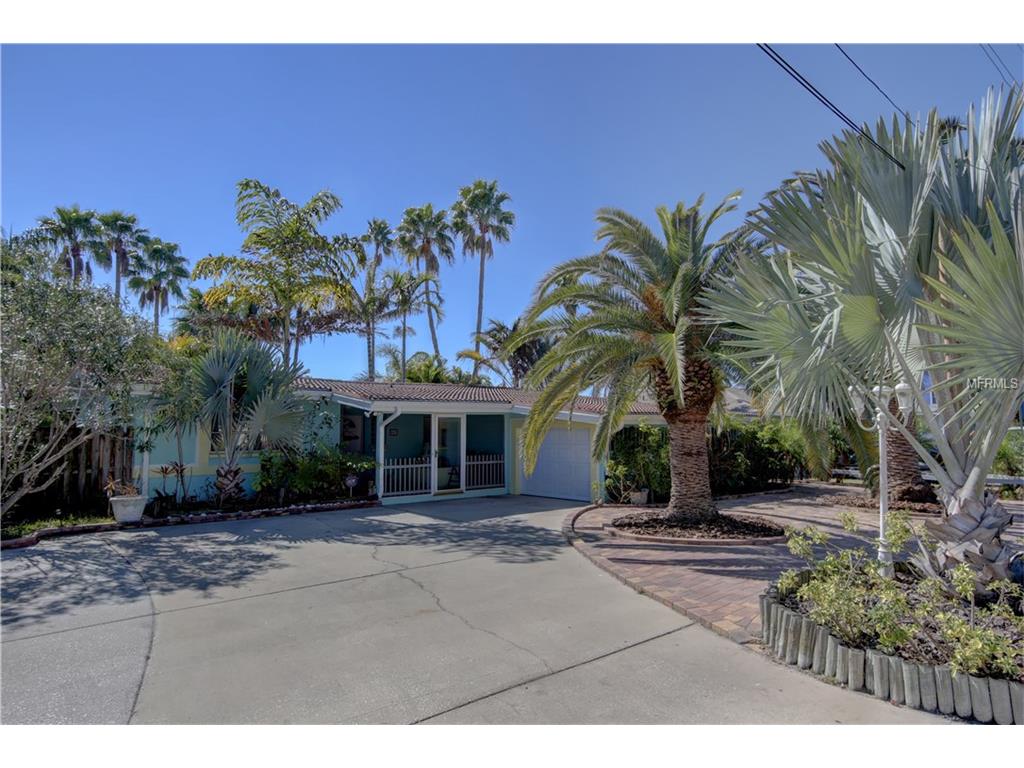 847 Bay Point Dr, Madeira Beach, FL 33708 photo 1