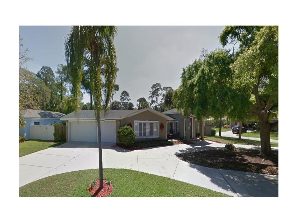 405 Harbor View Ln, Largo, FL 33770 photo 1