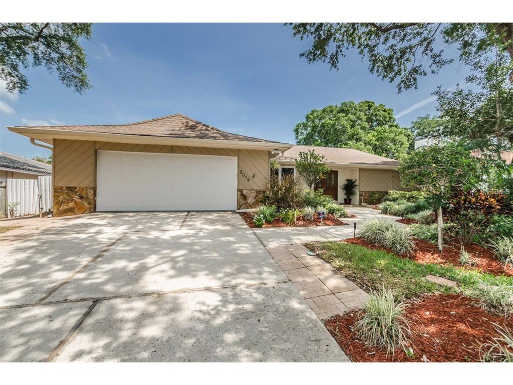 2013 Moss Ct, Dunedin, FL 34698 photo 1